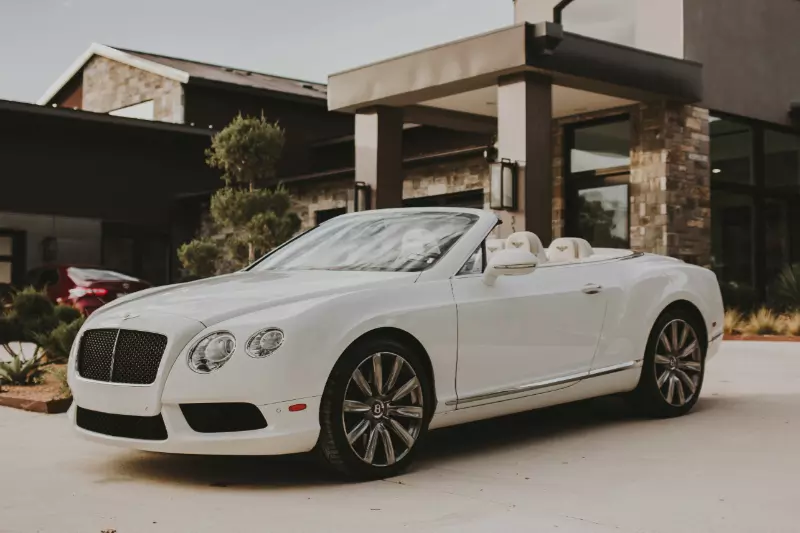 What Is A Bentley Continental Like To Drive?